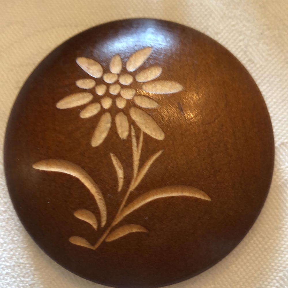 Carved Jewelry Boxes - Picture 3 of 6